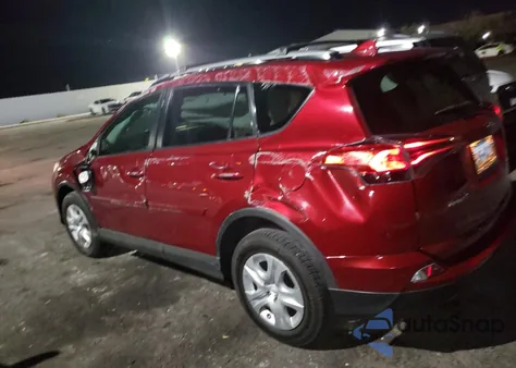 2018 Toyota Rav4 Le z USA, uszkodzony, nr VIN 2T3ZFREV9JW417855